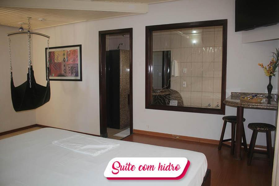 Motel Status (Adults Only) Пато Бранко Екстериор снимка